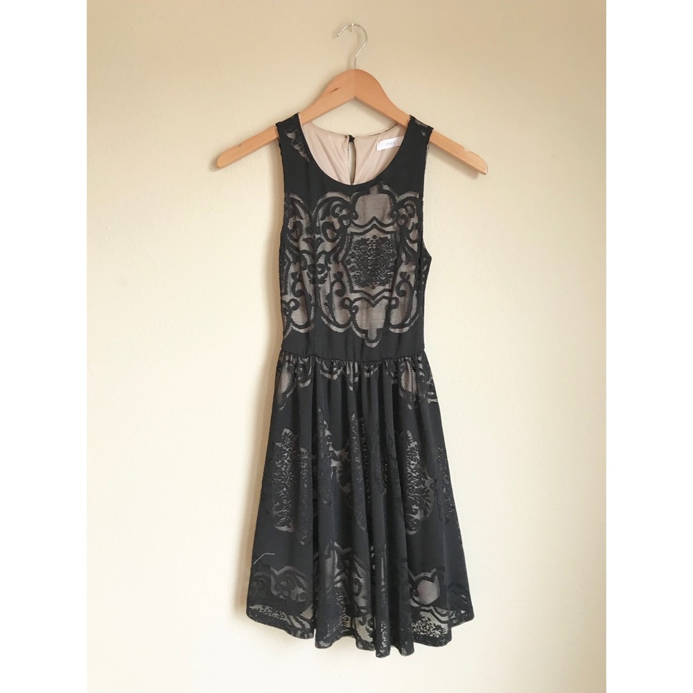 Lush Sleeveless Dress